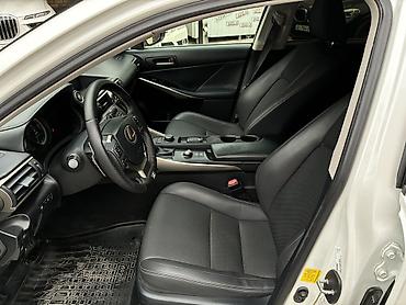 Lexus: Lexus IS: 2018 г., 2 л, Автомат, Бензин, Седан — 10