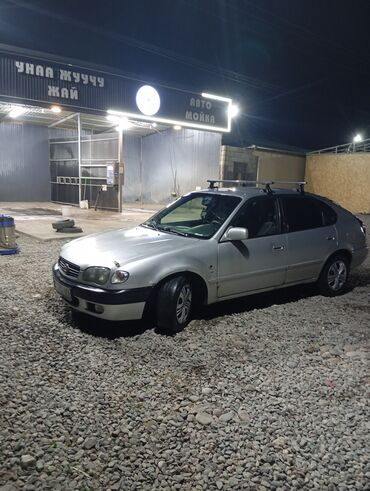 Toyota: Toyota Corolla: 2001 г., 1.8 л, Механика, Бензин, Хэтчбэк — 7