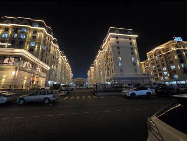 квартиры с подселением для девушек: 3 комнаты, 92 м², Элитка, 2 этаж, Дизайнерский ремонт