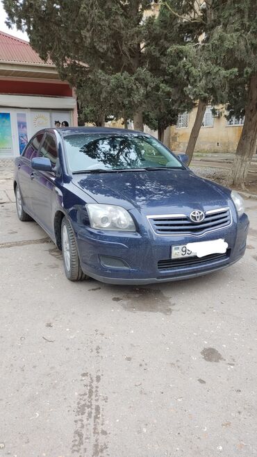 toyota ölüxanası: Toyota Avensis: 2 l | 2003 il Sedan