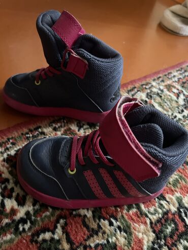 резиновые ботинки в Азербайджан | Ботильоны: В отличном состоянии ботинки,23/5 размер от фирмы adidas