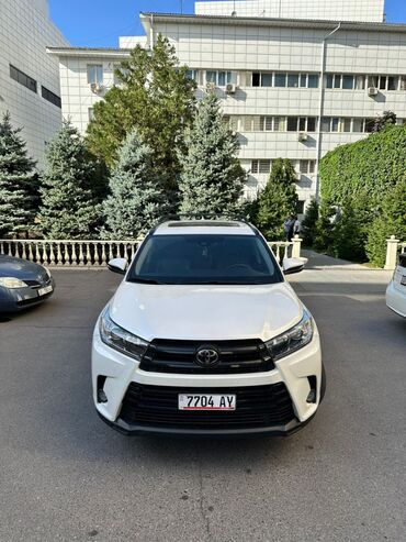 машины таёта: Toyota Highlander: 2018 г., 3.5 л, Типтроник, Бензин, Внедорожник