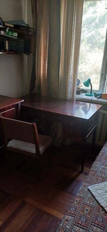 дешевые кровати с матрасом: Продаю бу мебель за всё прошу 25 тыс. с