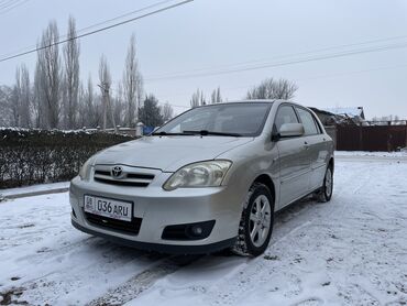 логотип тойота: Toyota Corolla: 2004 г., 1.6 л, Механика, Бензин, Хетчбек