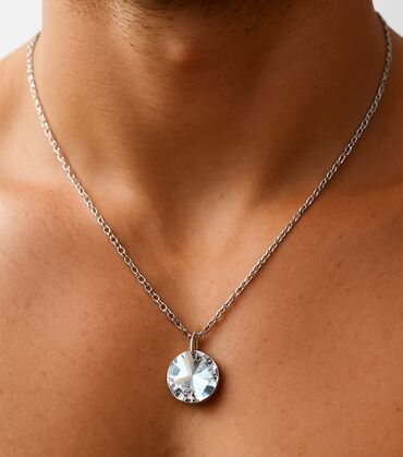 золотая цепь женская: Кулон Ц с прозрачным кристаллом на цепочке – стильный аксессуар