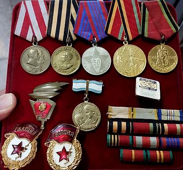 pura 10k: Nişan medal.
normal qiymətə satılır — 1