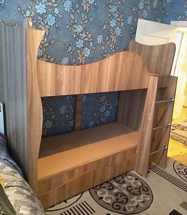 mebeı: Ikimertebeli carpayi 200azn. Uzerinde ozunden macalkasi olan — 1