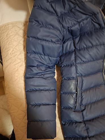 armani code: Ženska zimska jakna Tommy Jeans – duga, topla, tamnoplava - — 5