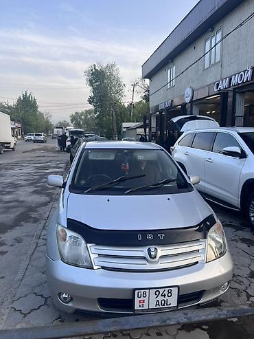 Toyota: Toyota Ist: 2003 г., 1.3 л, Автомат, Бензин, Хетчбек — 2