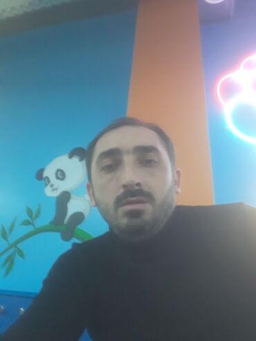 fəhlə tələb: Günlük fəhlə işləri,buklet paylama,mebellerin sökülməsi,yığılması,2ci