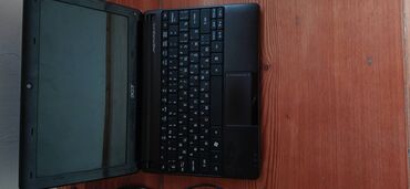 notebook core 2: Acer aspire one 725 Salam demek olar işlenmeyib az işlenmişdi isteyen