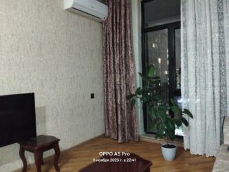 Uzunmüddətli kirayə mənzillər: Otaq yoldaşı bəy axtarıram. Mənzil 2 otaqdan ibarətdir. Yeni tikili 17 — 10