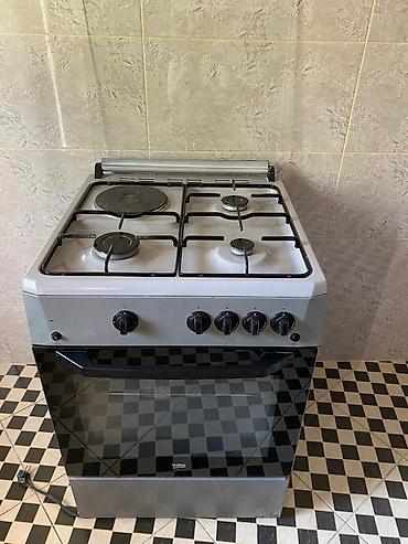 Qaz peci satilır Qiymet 120 man Beko firmasi Tam işlek veziyyetdedir