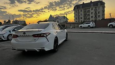 corolla 2016: Toyota Camry: 2021 г., Автомат, Бензин, Седан — 5