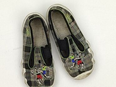 Slippers 25, Used