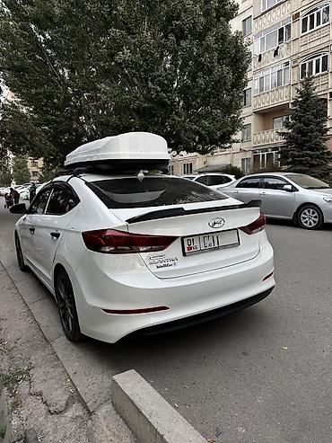 Продажа авто: Hyundai Elantra: 2017 г., 2 л, Автомат, Бензин, Седан — 8