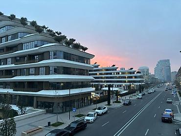 Kirayə mənzillər: İcarəyə verilir 2 otaqlı yeni tikili 105 m², Ağ şəhər q. Kateqoriya — 3