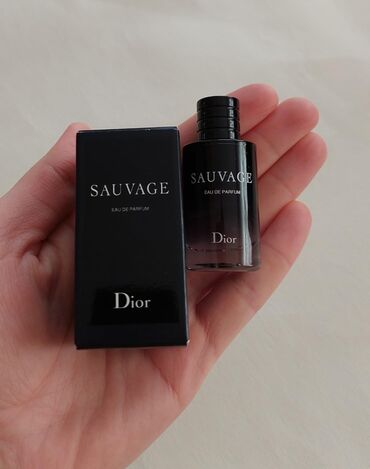 Ətriyyat: Dior sauvage edp mini boy -10ml 35 azn