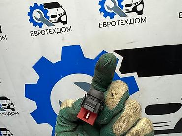 om6: Кнопка стеклоподъемника Mercedes Benz M-Class W163 OM613 2004 — 5