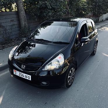 honda fit продаю: Honda Fit: 2002 г., 1.5 л, Автомат, Бензин, Хэтчбэк — 2