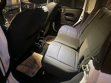 suv: Jeep Wrangler: 2021 г., 2 л, Автомат, Бензин, Внедорожник — 5