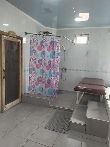 Посуточная аренда домов: 200 м², 3 комнаты, Кондиционер — 11