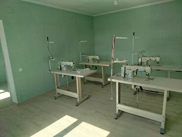 сдается пол бутика: Сдаю в аренду помещения под швейный цех, имеется 4 шв.машинки
