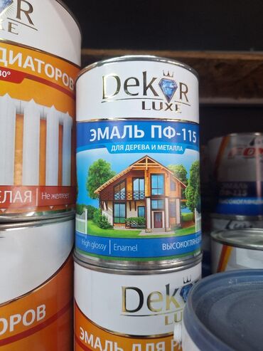 живопись эпохи возрождения: Эмаль, түсү - Ак