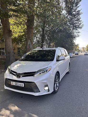 lx 570 2014: Toyota Sienna: 2018 г., 3.5 л, Автомат, Бензин, Минивэн — 4
