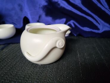 Kuhinjski setovi: Servis vintaz,nov porcelanski za caj za dvoje. Perfektan rad i — 7