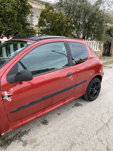 Peugeot: Peugeot 206: 1.1 l. | 2002 έ. 260000 km. Χάτσμπακ — 4