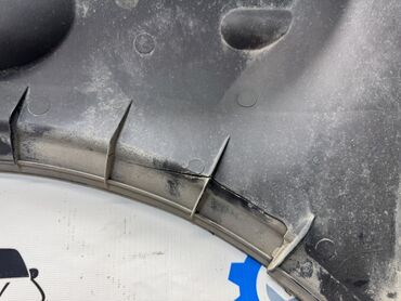 Другие детали кузова: Диффузор вентилятора Renault Magnum Тягач DXI13 2013 Контрактный из — 13