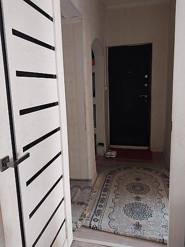 микрорайоны: 3 комнаты, 65 м², Зайнабетдинов мкр., 105 серия, 4 этаж — 8