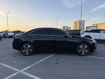 Транспорт: Mercedes-Benz A-Class: 2021 г., 2 л, Автомат, Бензин, Седан — 4