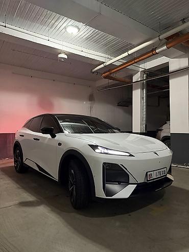 Changan: Changan : 2025 г., 1.5 л, Автомат, Электромобиль, Кроссовер — 4