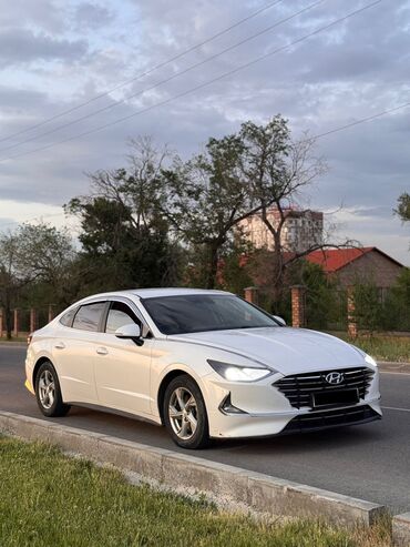 Hyundai: Hyundai Sonata: 2020 г., 2 л, Автомат, Газ, Седан