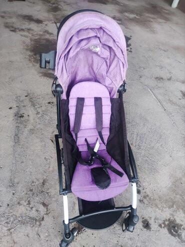 детская коляска чико: Коляска, цвет - Розовый, Б/у