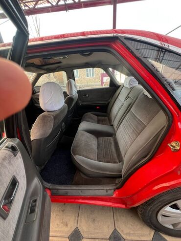 Mazda: Mazda 626: 1989 г., Механика, Бензин — 3