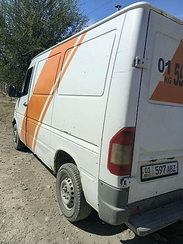 1000 к: Легкий грузовик, Mercedes-Benz, Стандарт, 1,5 т, Б/у — 4
