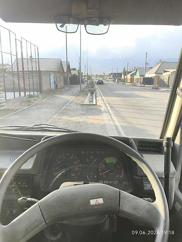 cd 70: Mitsubishi Canter: 1993 г., 4.2 л, Механика, Дизель — 6