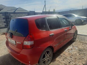 Honda: Honda Jazz: 2004 г., 1.4 л, Механика, Бензин, Хэтчбэк