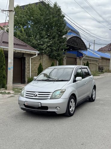 тойота аурис: Toyota ist: 2003 г., 1.5 л, Автоматические, Бензин, Хэтчбэк