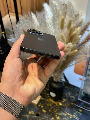 iphone 16 pro qara: IPhone 16 Pro Max, Black Titanium, Face ID — 4