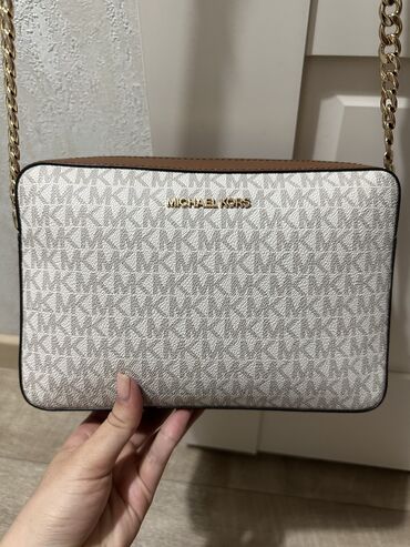 часы michael kors женские: Клатч, Женские, Б/у