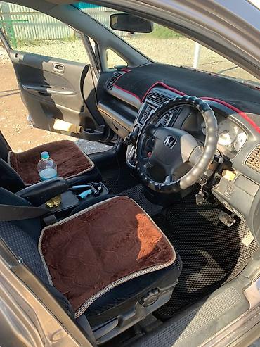 Honda: Honda Stream: 2002 г., 2 л, Автомат, Бензин, Универсал at lalafo.kg — 7 Honda: Honda Stream: 2002 г., 2 л, Автомат, Бензин, Универсал — 7