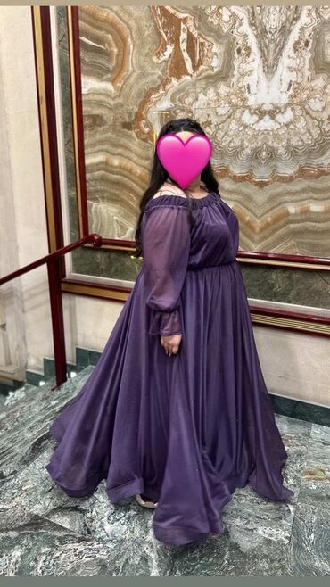 tikdirmek ucun don modeli: Bənövşəyi rəngli, uzun və axıcı ziyafət geyimi. - Model: off-shoulder