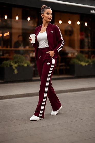 teget baletanke: Materijal pamuk
M, l, XL, 2XL
Zvonaste nogavice
Cena 3250 din ❤️‍🔥 
zs — 2