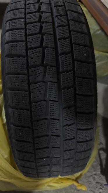Продам комплект зимних шин Dunlop 215/55 R17 94T
Made in Japan