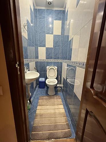 Долгосрочная аренда домов: 250 м², 5 комнат — 16