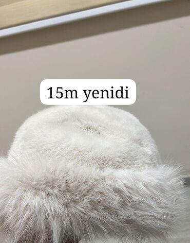 Jiletlər: Məhsullar: - Qara jilket/ceket: zipli ön hissə, yanlarda qapaqlı və — 4